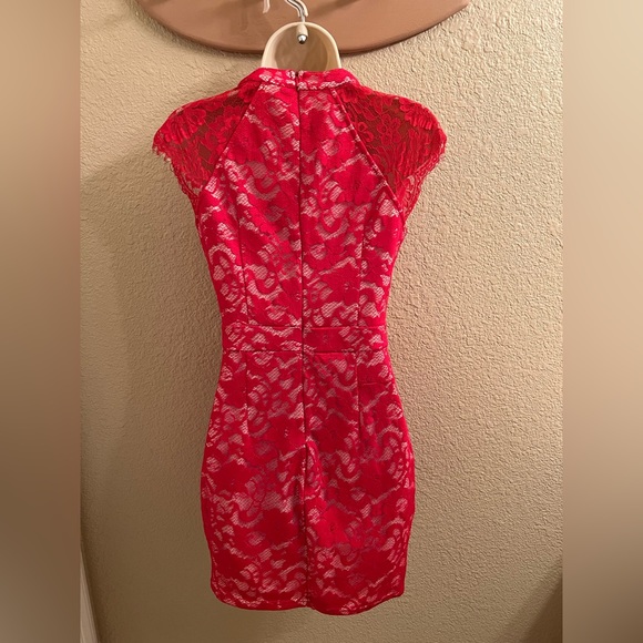 Red cocktail dress bought in Australia - Picture 2 of 3